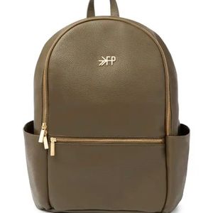 Freshly Picked Classic City Pack  Olive